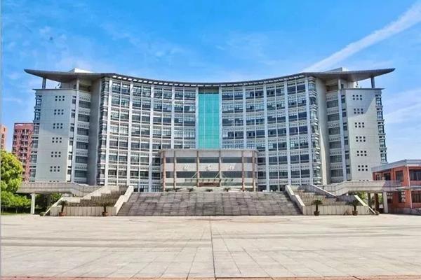 浙江经贸职业技术学院怎么样