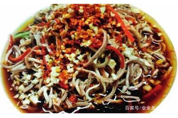朝天锅是哪个地方的菜