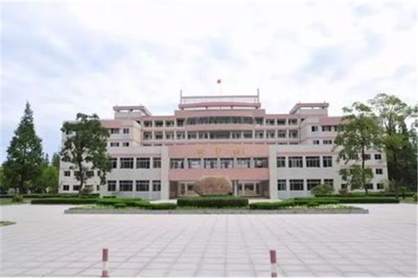 江苏淮阴卫校