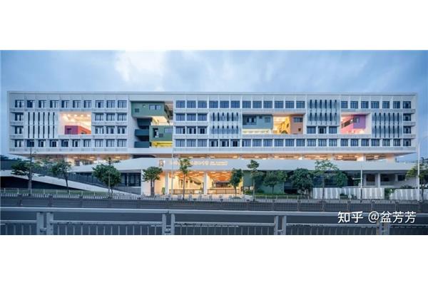 深圳龙华中学