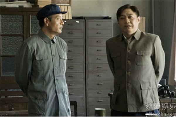 生于1949
