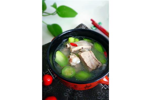 丝瓜排骨汤