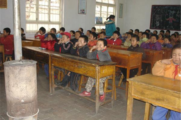 乡村小教师