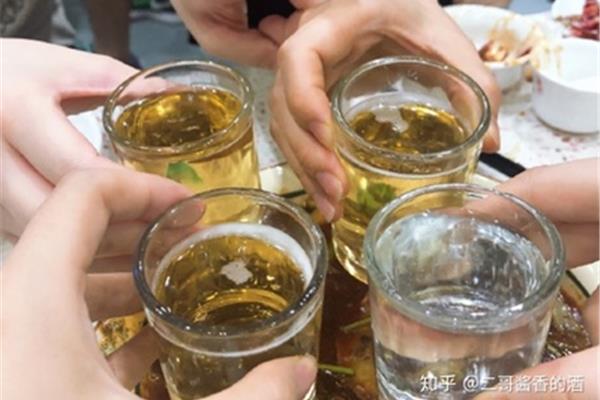 喝白酒怎么解酒