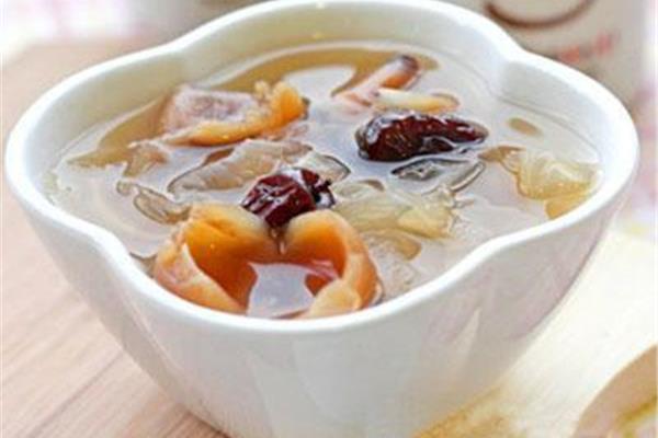 银耳汤功效