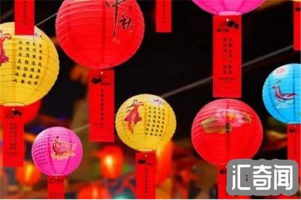 描写灯笼的诗句